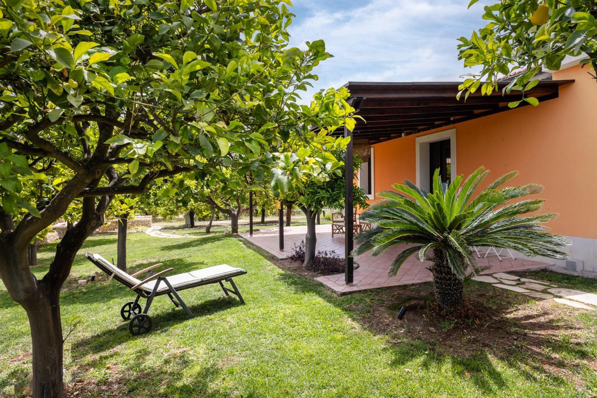 Fiore Di Vendicari B&B - Sicilian Charme, Lemon Grove And Sea Noto Exterior foto